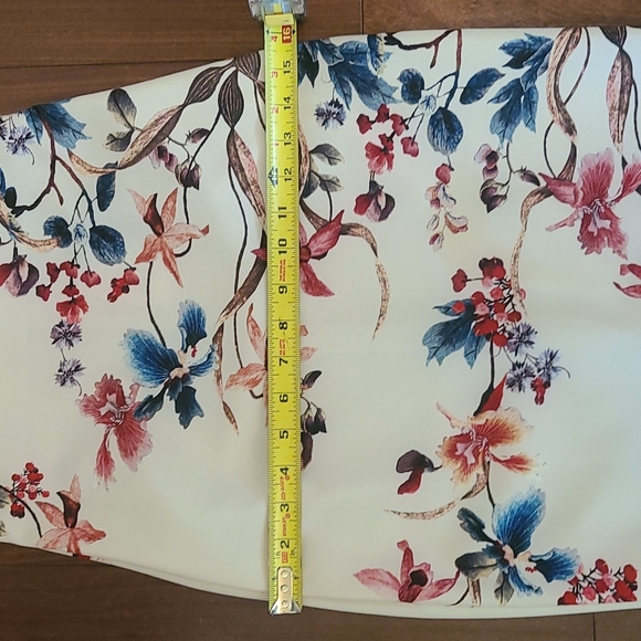 Zara pencil skirt - Picture 4 of 6